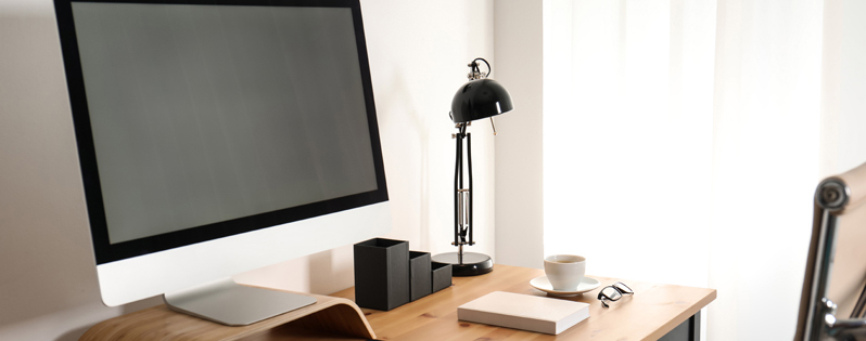 Illuminazione per smart working: quali lampade per scrivania scegliere