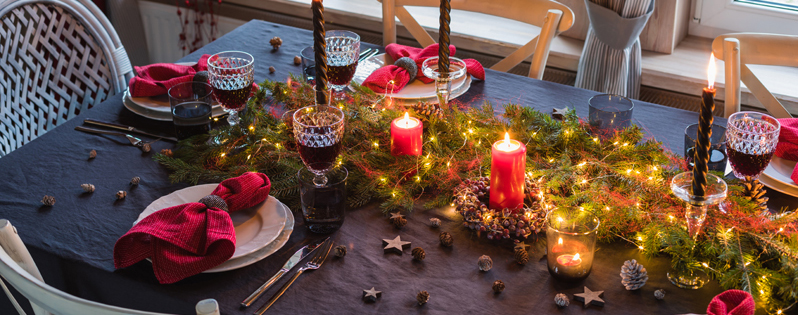 Come addobbare la tavola a Natale con le decorazioni natalizie - 4