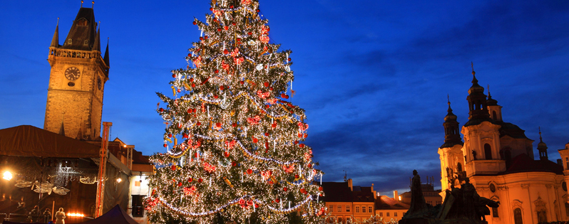 Decorare l'albero con le Luci di Natale: quanti Led servono? - 2