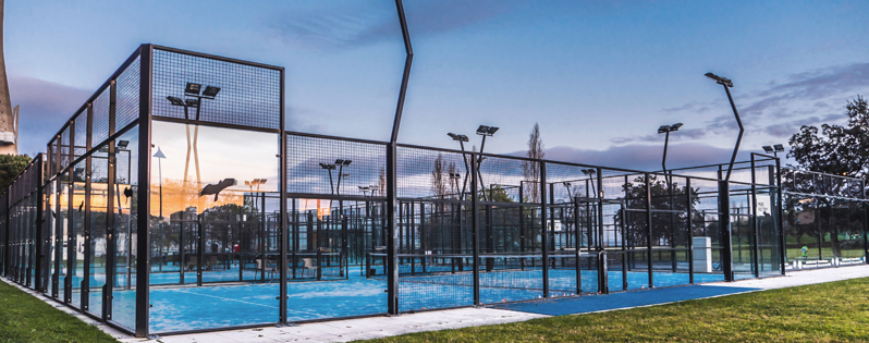 Illuminazione corretta del campo da padel: quali regole seguire