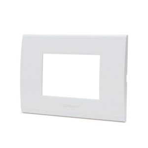 Foto principale Placca 3 moduli 503 in plastica bianca compatibile BTicino Livinglight