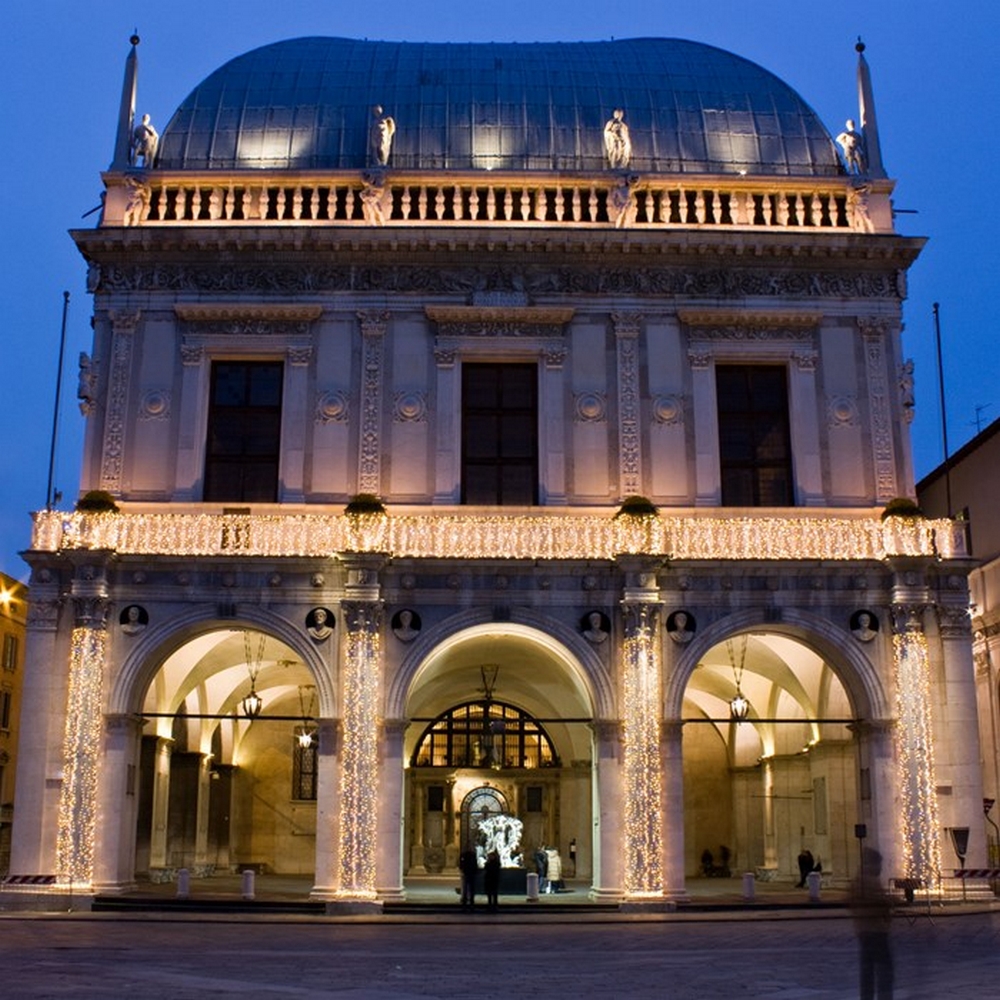 Prolunga per Catena di luci MaxiLed Reflex 5 metri da 50 Led Bianco Caldo fisso e Freddo intermittente da esterno Wisdom - Foto 3