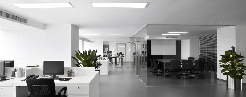 Le 5 migliori luci per illuminare il tuo ufficio