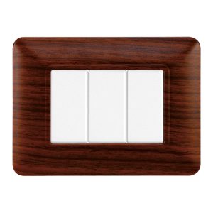 Foto principale Placca 3 moduli 503 in plastica radica compatibile anche con BTicino Matix