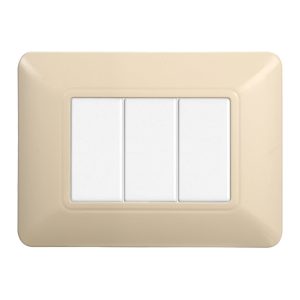 Foto principale Placca 3 moduli 503 in plastica sabbia compatibile anche con BTicino Matix