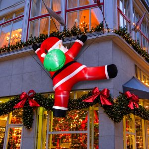 Foto principale Babbo Natale gonfiabile 3 metri impermeabile IP44 da esterno Wisdom